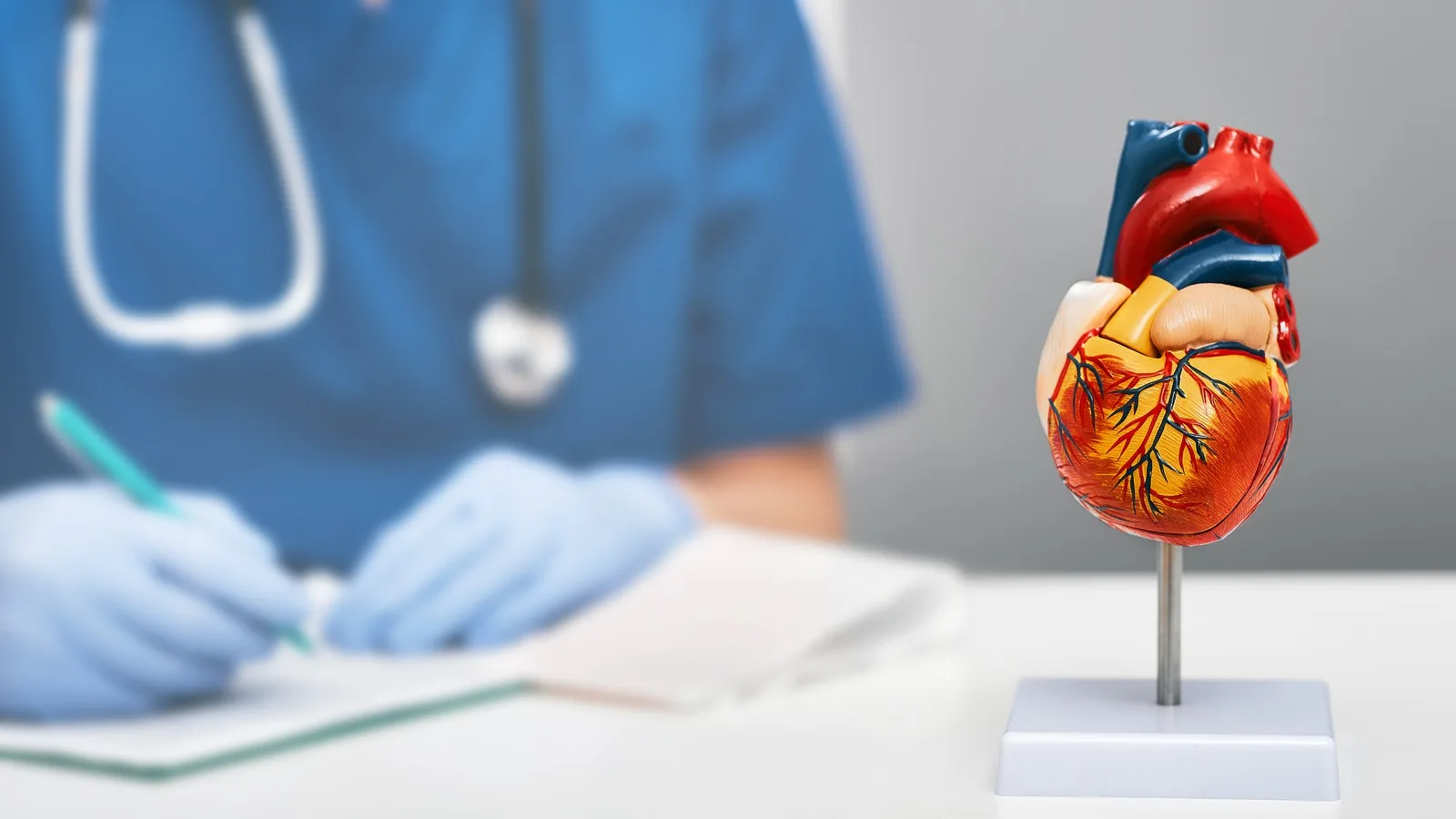 Cardiólogo intervencionista con seguro de gastos médicos mayores en CDMX